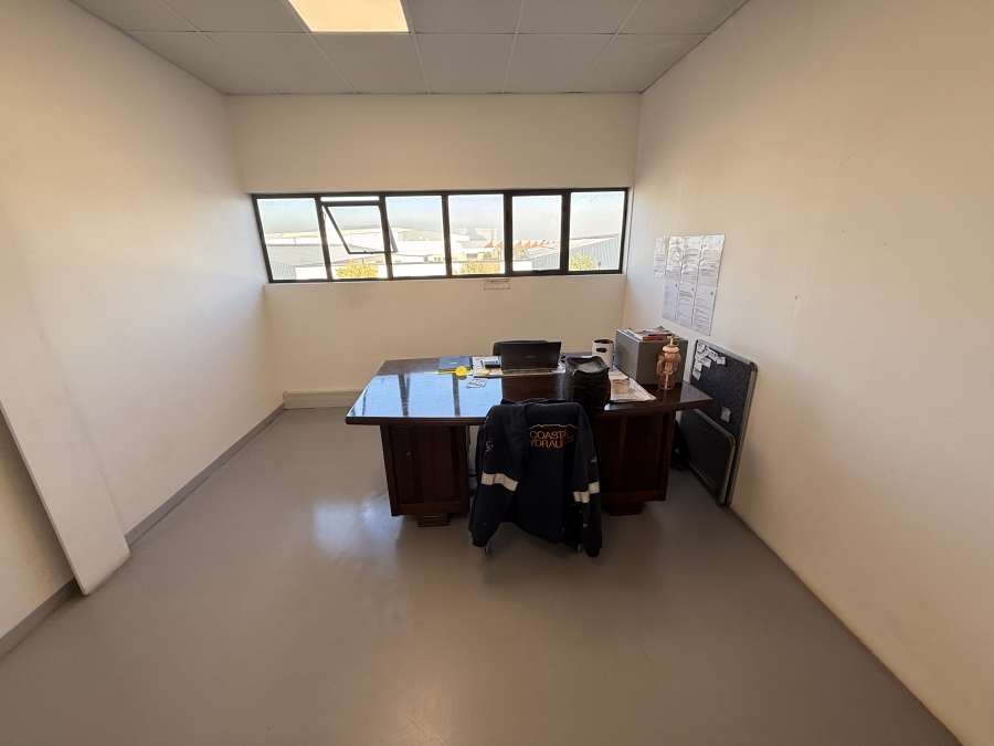 To Let Commercial Property for Rent in Rivergate Western Cape